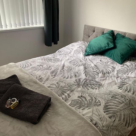 Modernised Home With 2 Bedrooms In Cardiff Kültér fotó
